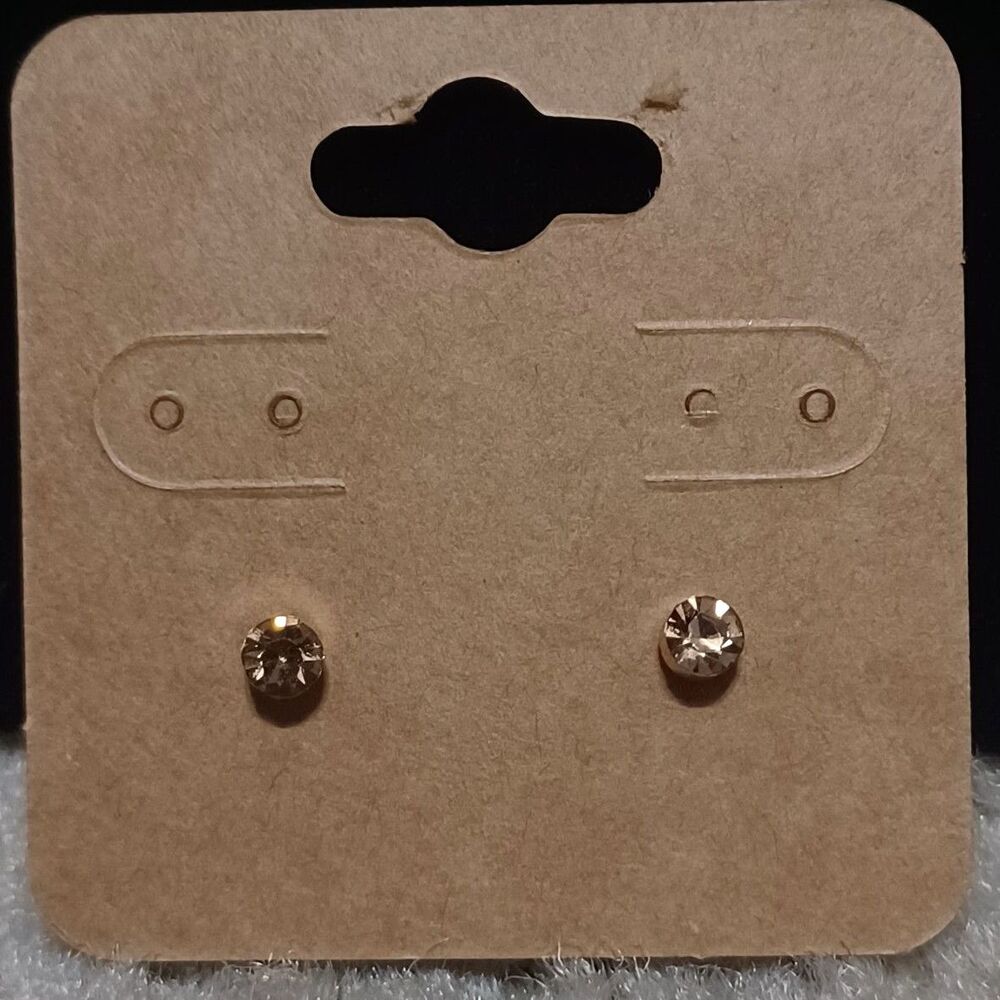 Small Gold Rhinestone Stud Fashion Earrings